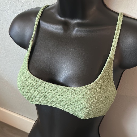 Light green bathing suits top - Picture 2 of 7